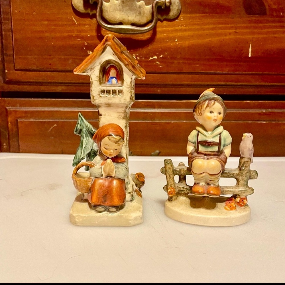 vintage Hummel Worship figurine & vintage M.l. Hummel Wayside Harmony